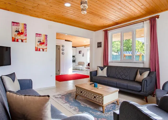 Islamlar Village 1 Bed With Pool Daire *